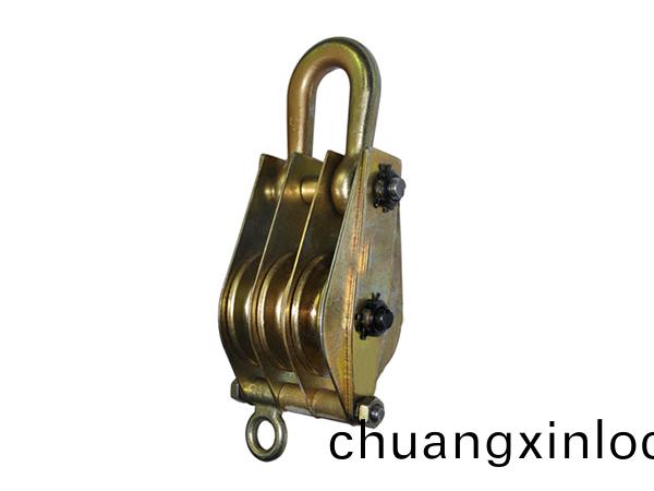 三輪弔(diao)環(huan)型電(dian)力(li)滑車(che)